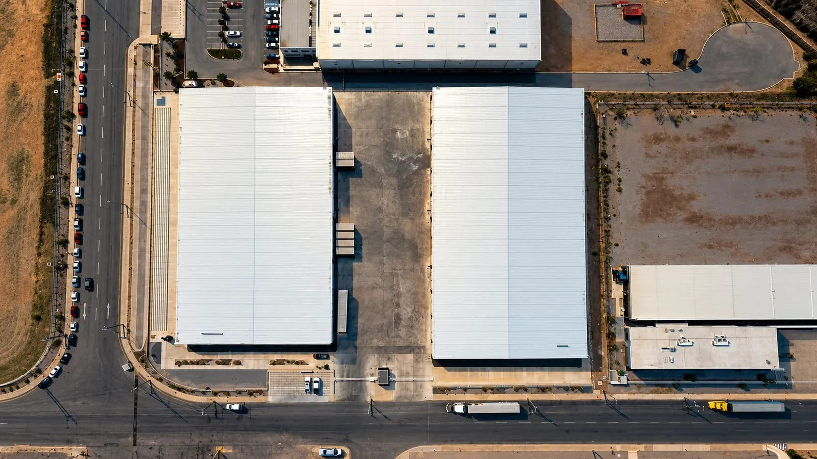 Parque Industrial NEXUP II, vista cenital de las naves y el patio de maniobras